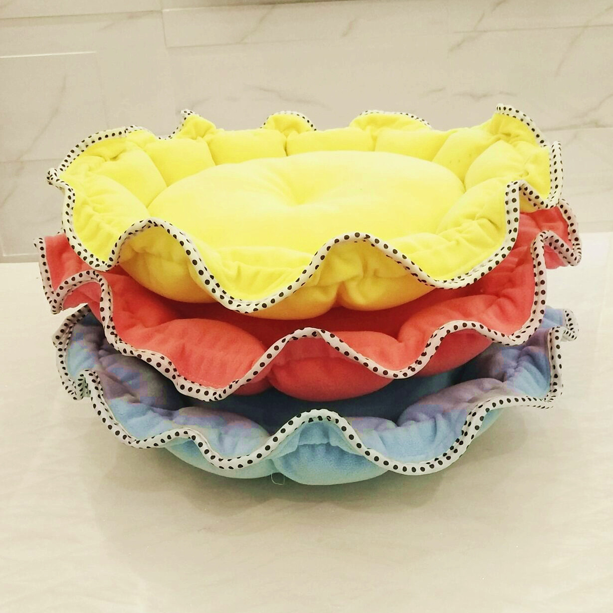 Teddy Kennel Small Dog Dog Bed - Image 2