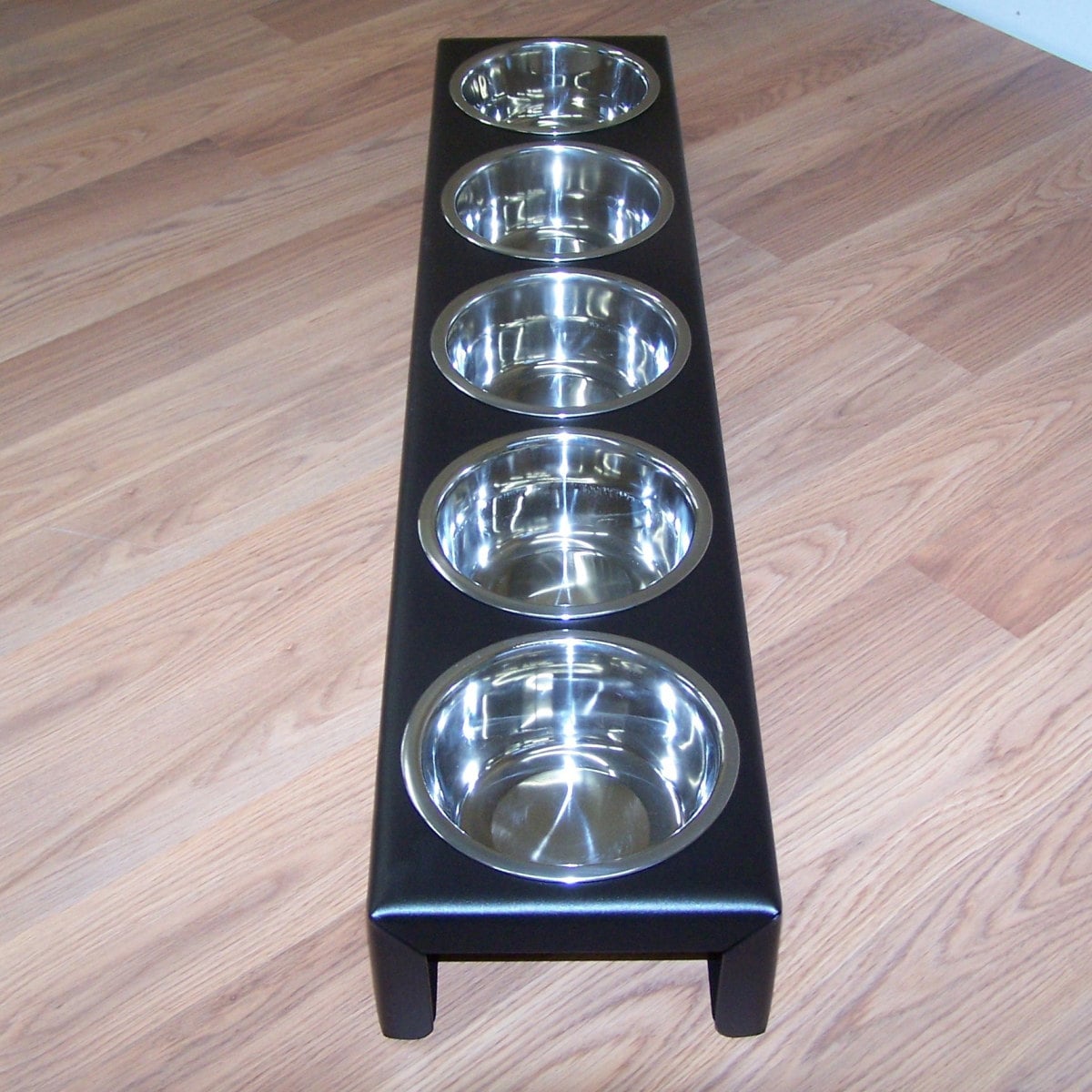 Puppy Litter Feeder Large Breed Dog 3,4 or 5 Bowls Powdercoated Steel - Image 3