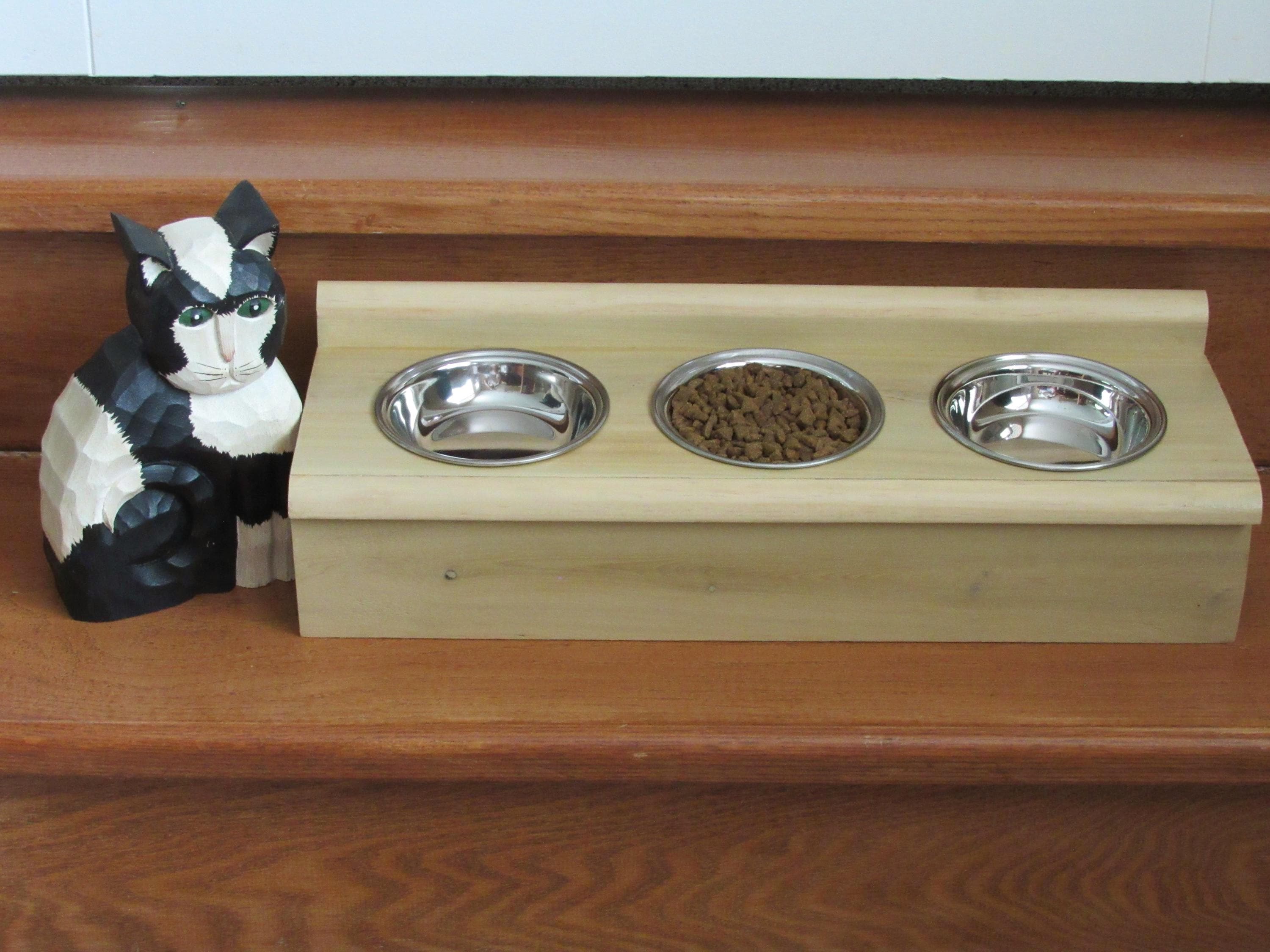 Cedar cat feeder with 3 shallow whisker friendly stainless steel bowls - Image 16
